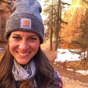 Meet your Posher, Elizabeth